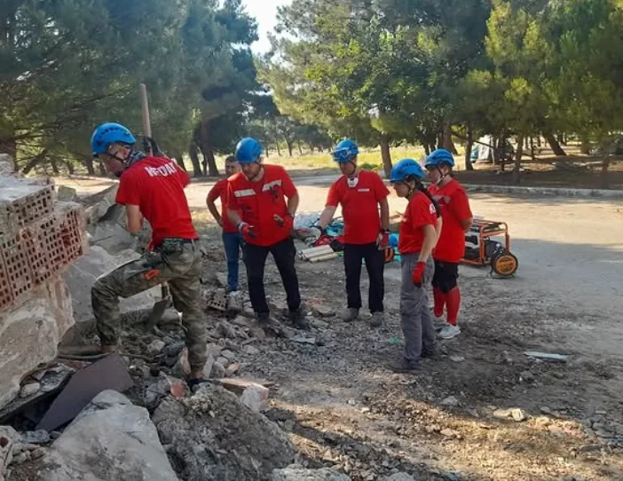 Temel Arama Kurtarma Eğitim Tatbikatı çalışmasından görüntü 1