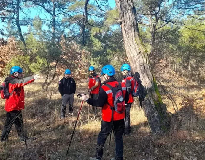 Yerlisu Arazi Arama Kurtarma Tatbikatı çalışmasından görüntü 2