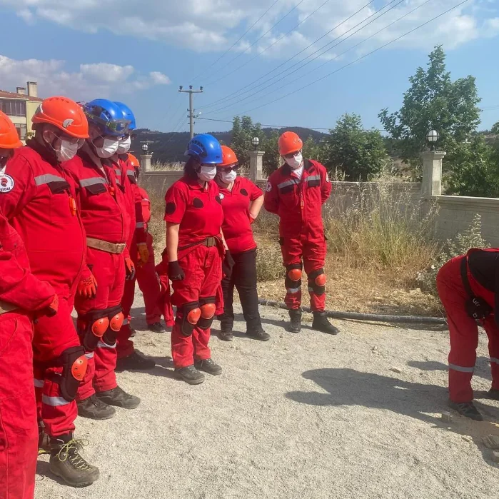 Enkazda Arama Kurtarma Akreditasyon Eğitimi çalışmasından görüntü 5