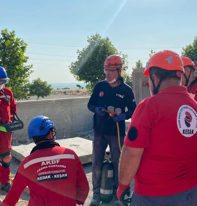 Enkazda Arama Kurtarma Akreditasyon Eğitimi çalışmasından görüntü 6